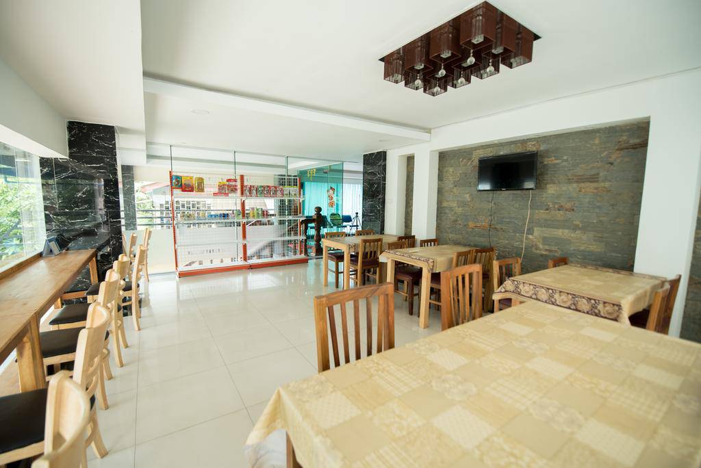 Grand Xl Apartment | Condo For Rent in Boeung Kak 1, Toul Kork, Phnom Penh
