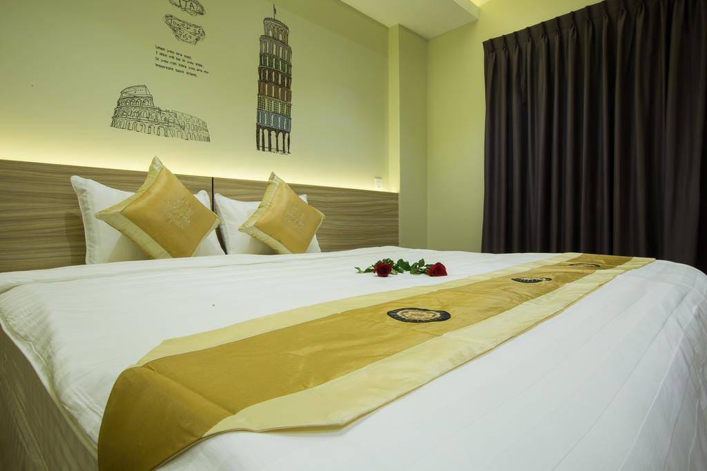 Highland Apartment | Phsar Thmei III Condo For Rent in Phsar Thmei III