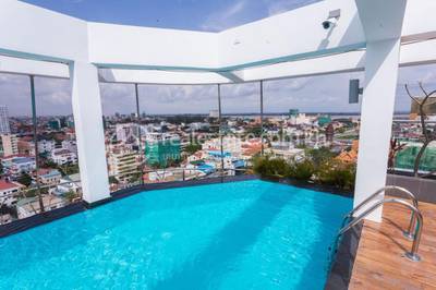 Bellavita Apartment | $2,700 Penthouse