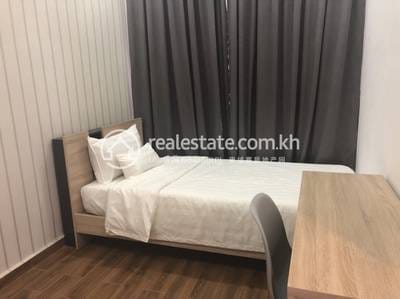 Appartement À louer de 100 m² de terrain