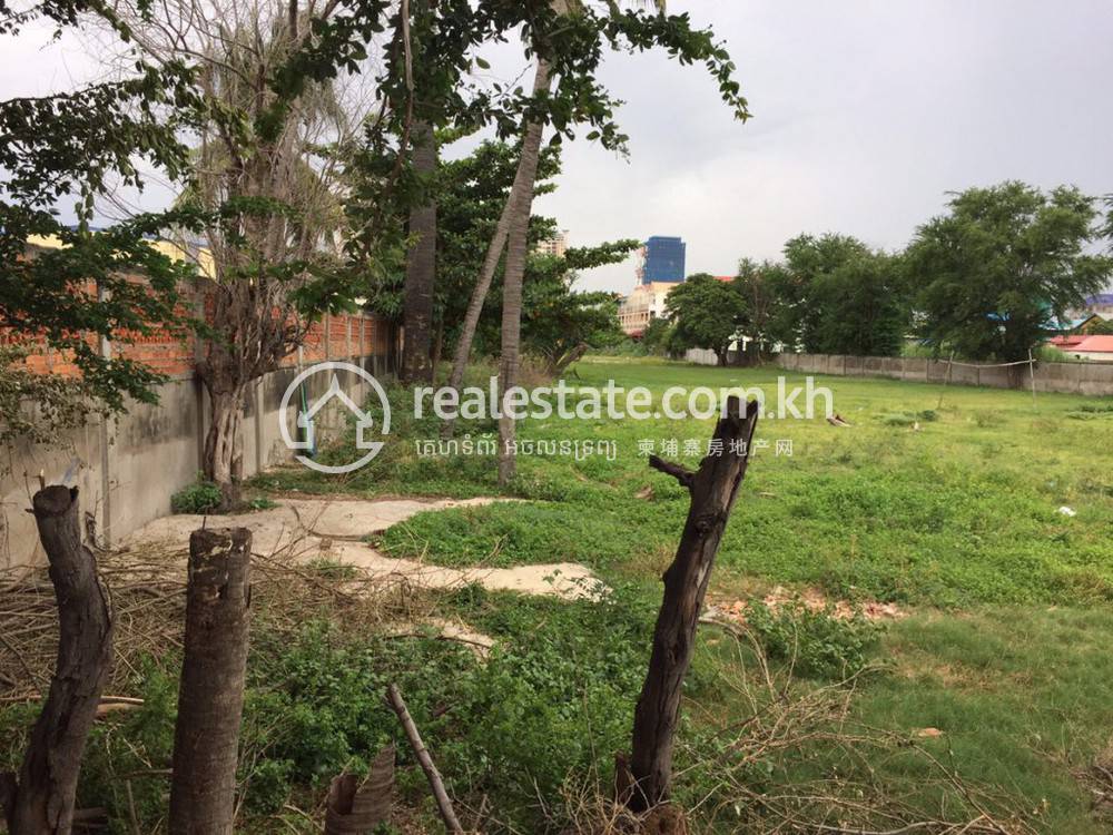 Phnom Penh Lot For Sale in Phnom Penh
