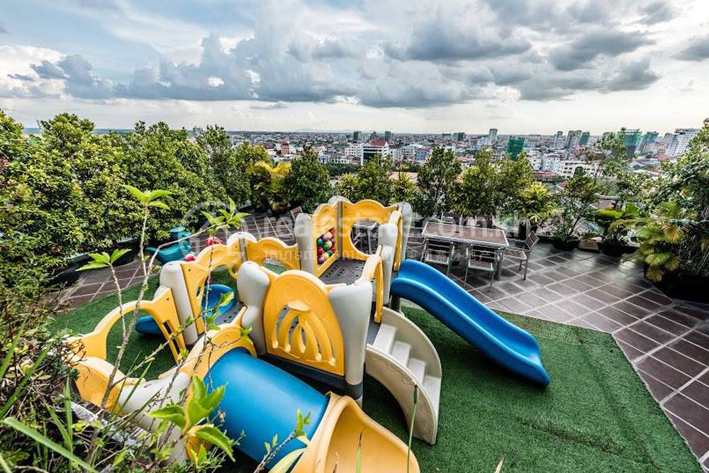 Syphon Apartment | $1,200 Condo