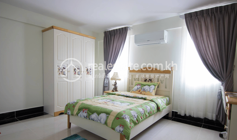 Borey Mongkul Phnom Penh | 带1个停车位的联排住宅出售
