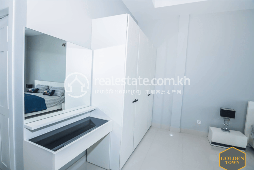 Borey Golden Town | 67-72 sqm Living Size Flat House Na prodej in Russey Keo