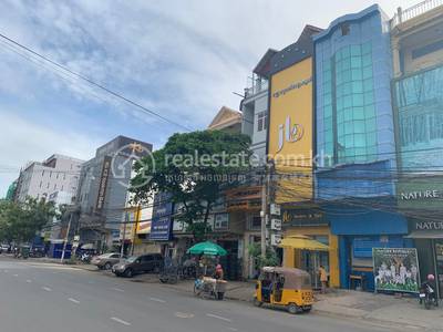 289 Samdach Penn Nouth, បឹងកក់២, ទួលគោក, ភ្នំពេញ