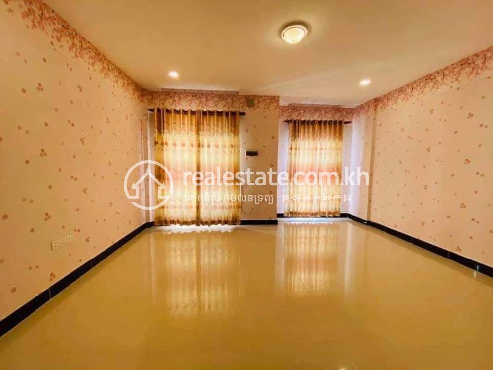 $135,000 borey