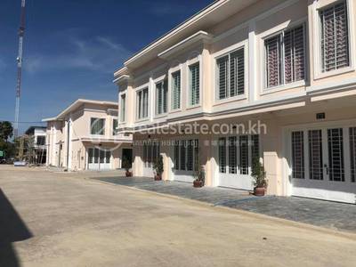  , ចោមចៅ, ពោធិ៍សែនជ័យ, ភ្នំពេញ