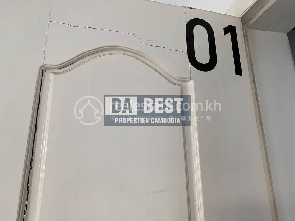 85 sqm Living Size Kanceláře K pronájmu in Boeng Keng Kang