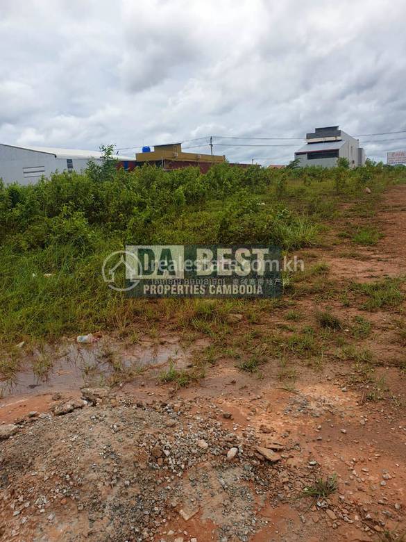 Relief À vendre à Chhuk $471,360