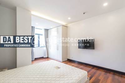 Apartment For Rent in Srah Chak, Daun Penh, Phnom Penh