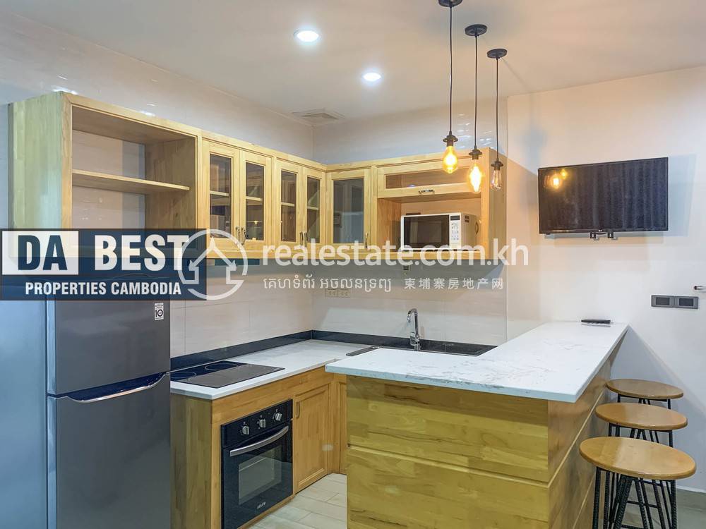 ផ្ទះល្វែង តម្លៃ $700