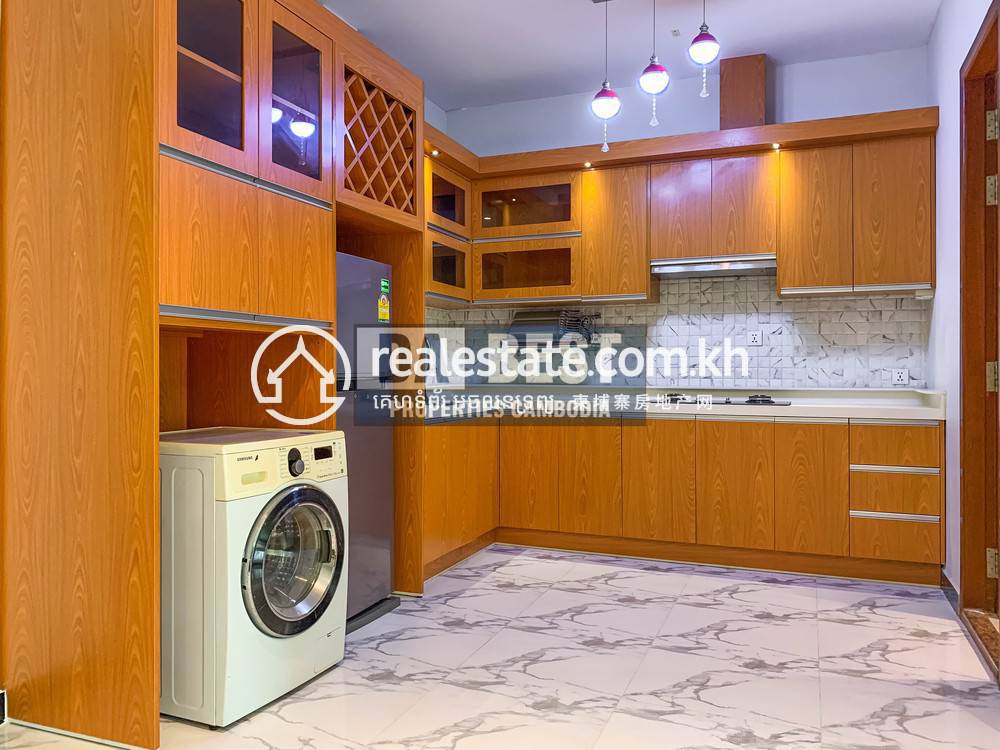Кондоминиум Для Аренды in Chamkarmon $750