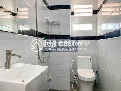 Tonle Bassac Apartment For Rent in Tonle Bassac