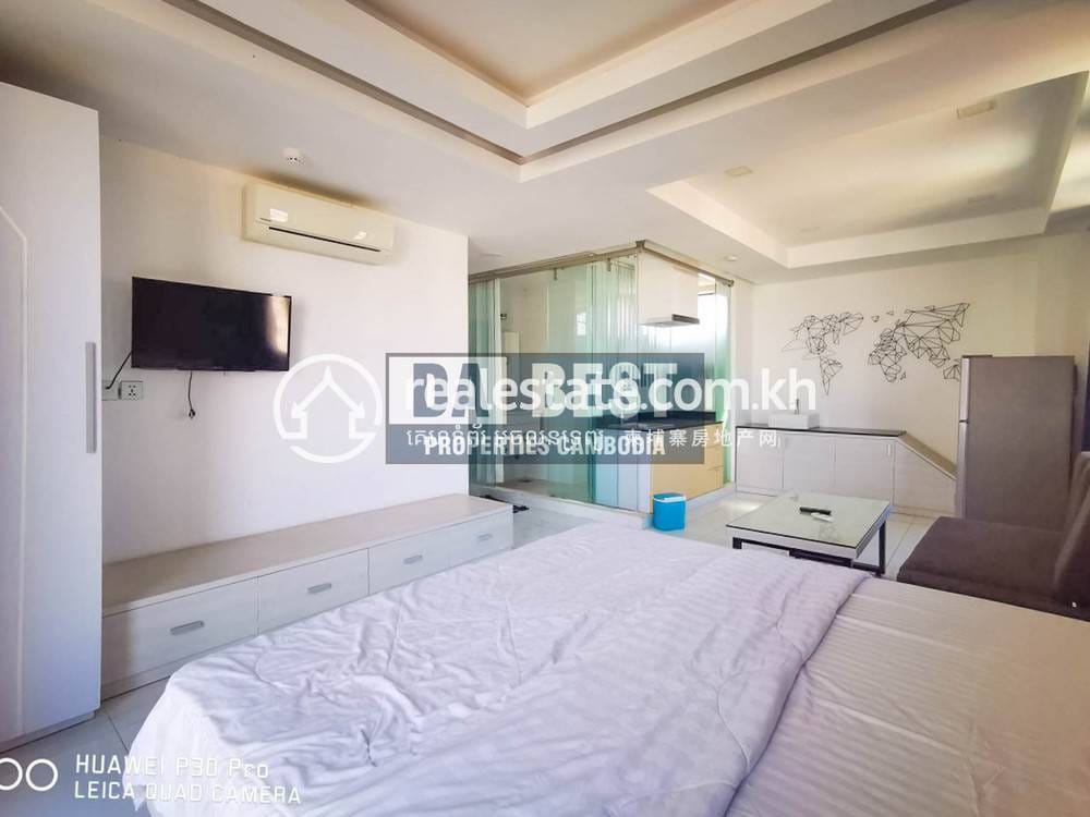 Апартаменты с Обслуживанием Для Аренды in Chamkarmon $450