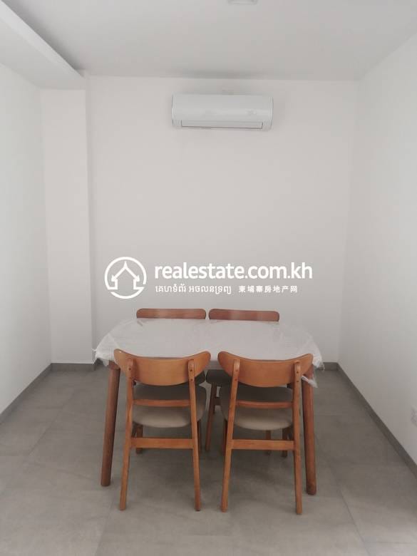 Urban Village Phase 1 | Condo À louer à 60 meters Hun Sen Blvd., Chak Angrae Leu, Meanchey, Phnom Penh
