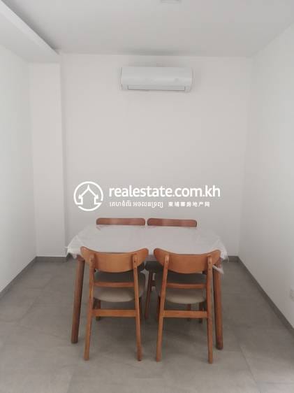 Urban Village Phase 1 | Condo À louer à 60 meters Hun Sen Blvd., Chak Angrae Leu, Meanchey, Phnom Penh