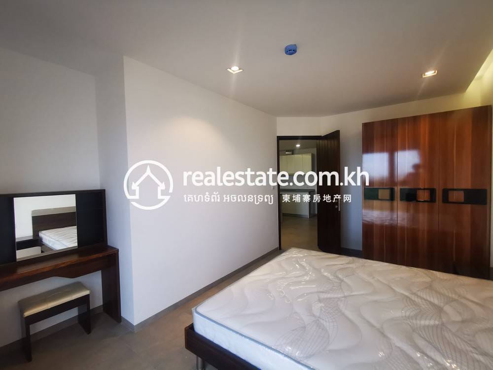 Urban Village Phase 1 | คอนโด สำหรับเช่า ใน 60 meters Hun Sen Blvd., จักอังแรลือ, เมียนเจ็ย, พนมเปญ