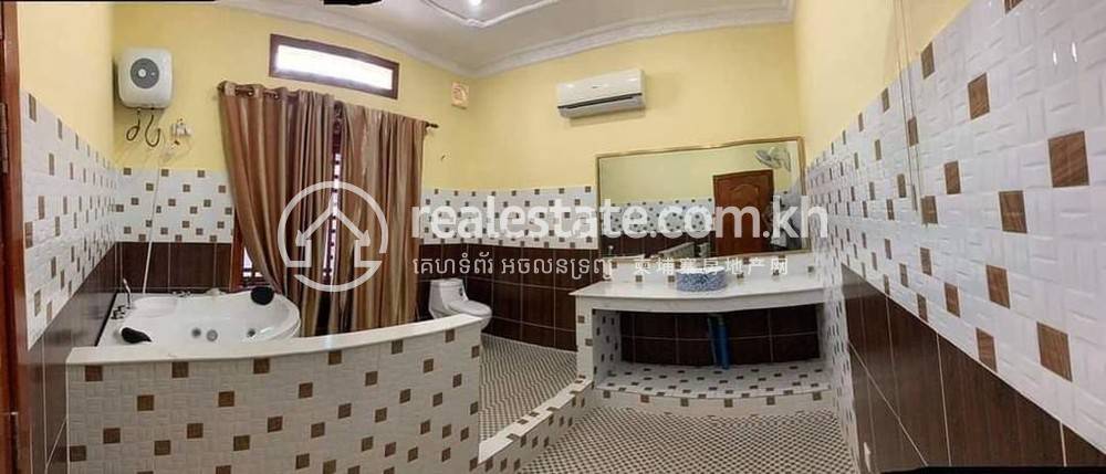 Chbar AmpovHouse and lot出售，价格$235,000
