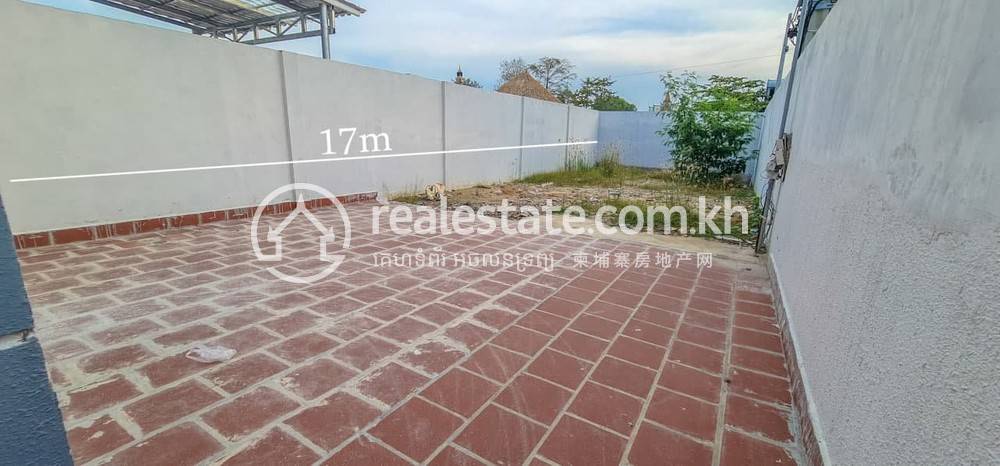 អាគារ សំរាប់លក់ ទំហំផ្ទះ 67.2 ម៉ែត្រការ៉េ នៅDangkao