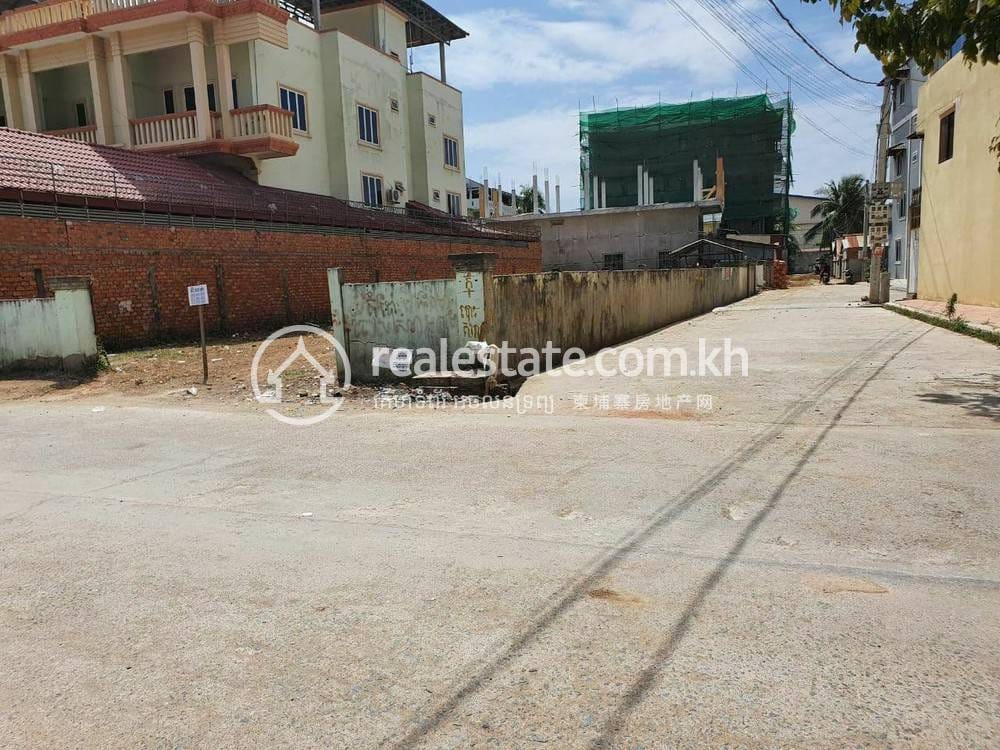 ที่ดิน สำหรับขาย พื้นที่ใช้สอย 666 ตร.ม. ใน Sen Sok