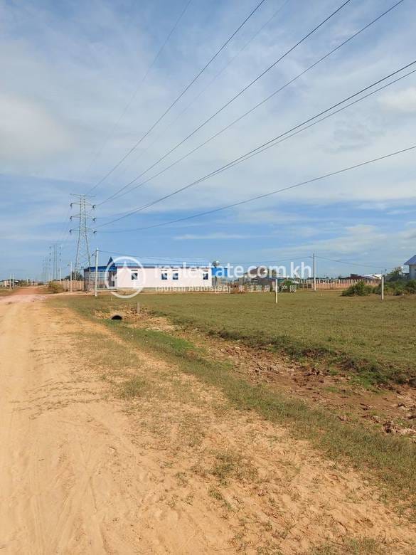 10,800 sqm Living Size Pozemky Na prodej in Siem Reap
