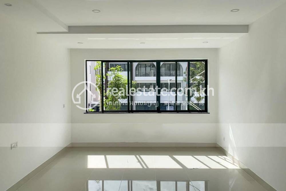 Preaek Lieb店屋出售，位于Preaek Lieb