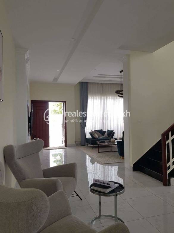 Twin Villa For Sale in Krang Thnong, Sen Sok, Phnom Penh