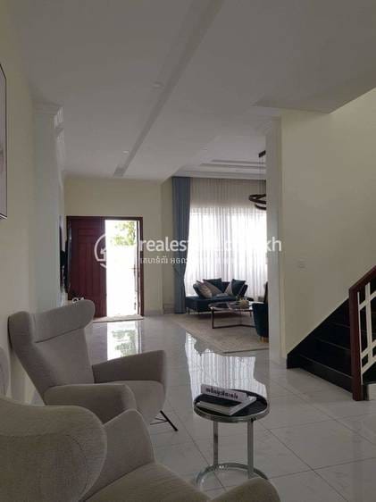 Twin Villa For Sale in Krang Thnong, Sen Sok, Phnom Penh