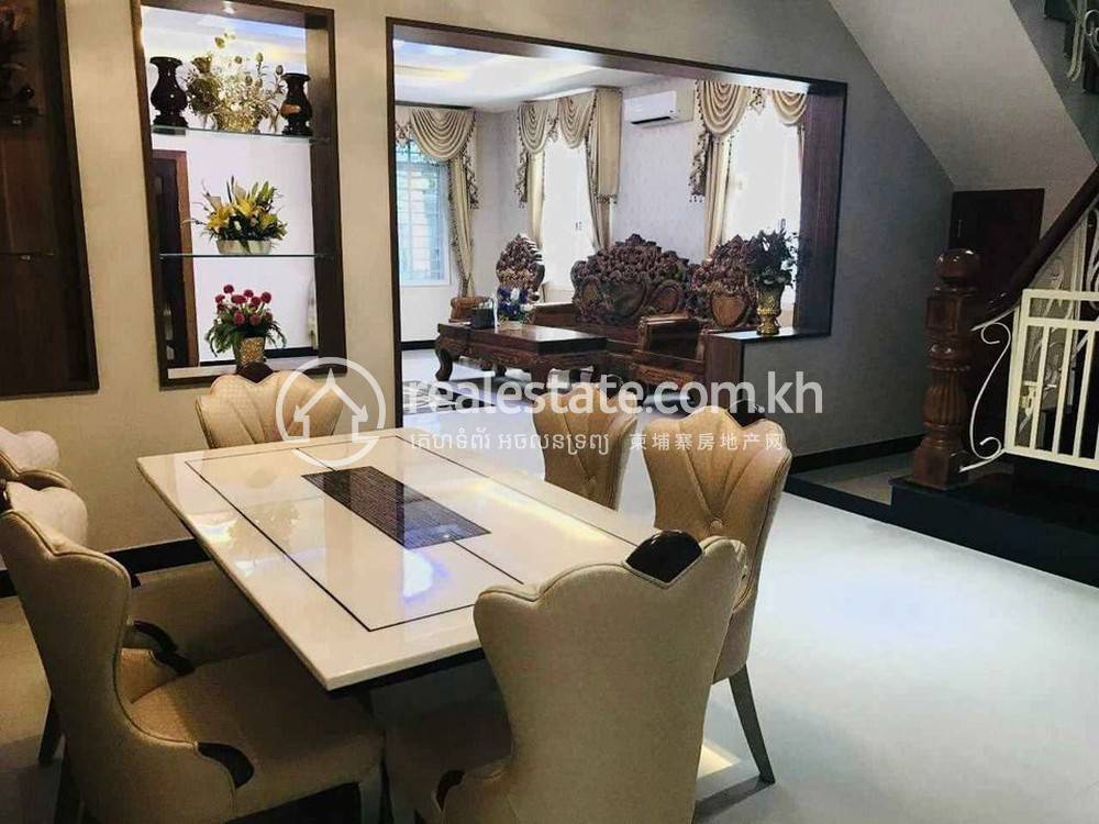 Sen Sok别墅出租，价格$1,300