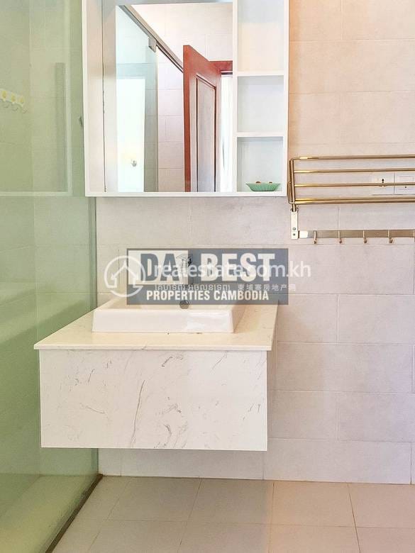 Chamkarmon Apartment For Rent in Chamkarmon