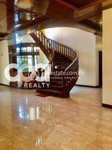 Toul Kork Villa For Rent in Toul Kork