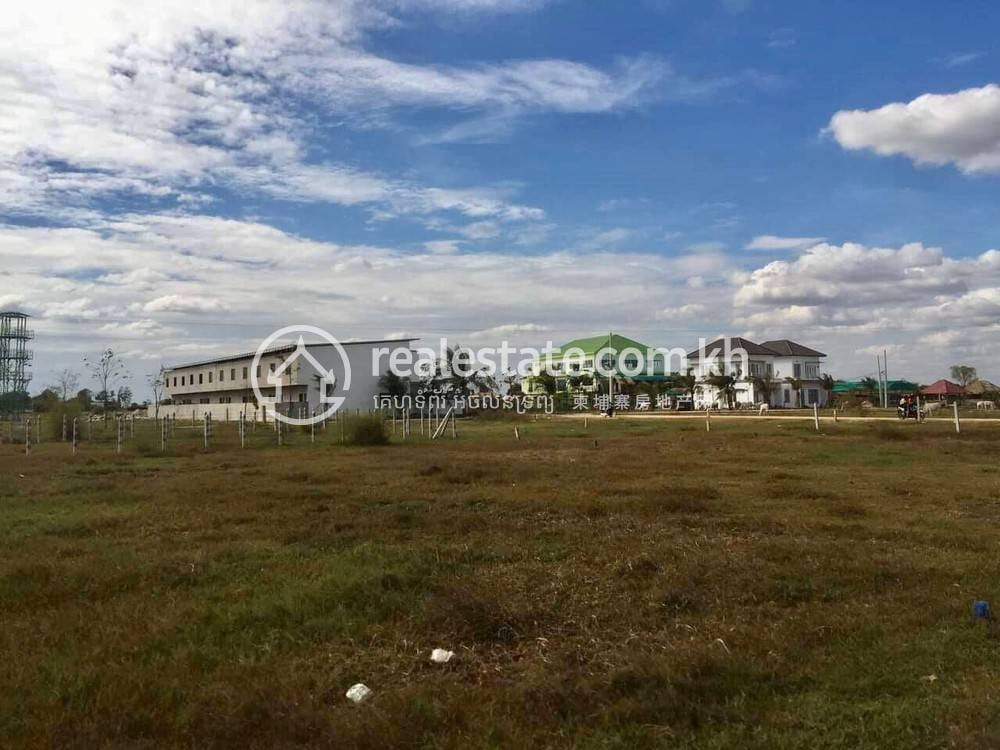 200 sqm Living Size Земля Для Продажи in Prek Pnov