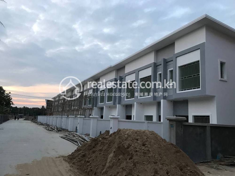 Phum Thum House and lot For Sale in Phum Thum
