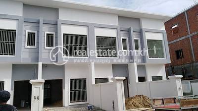 Phum Thum, Kien Svay, Kandal