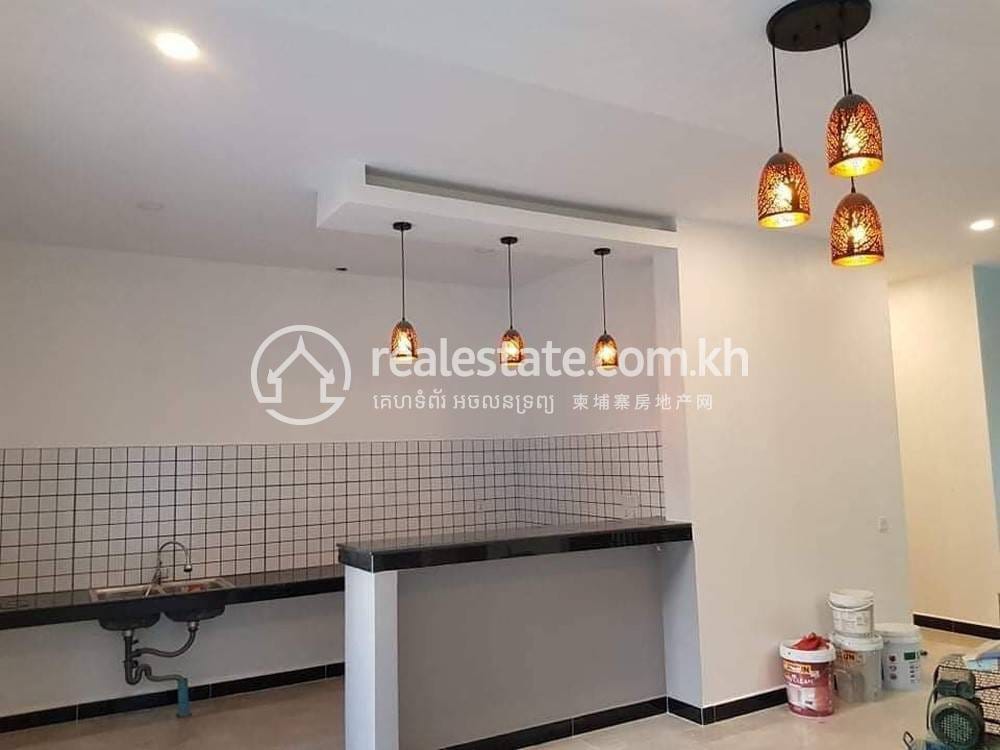 Sangkat Pir វីឡា សំរាប់លក់ នៅ Sangkat Pir