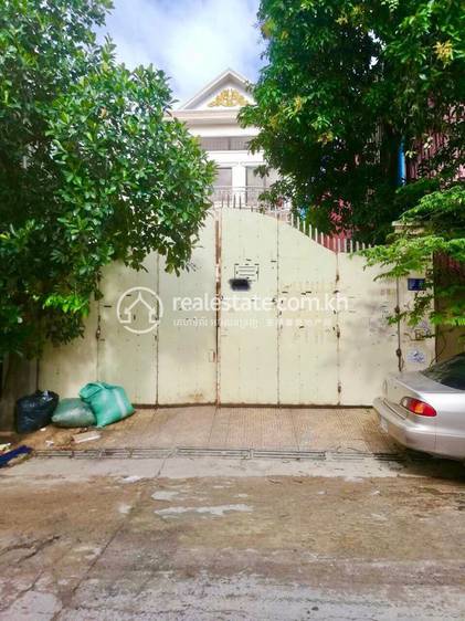 Chamkarmon에 있는 전용면적 110㎡ House and lot 매매