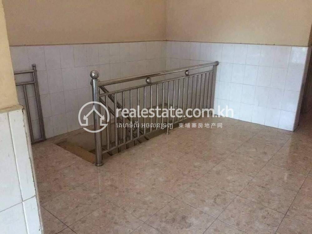 House and lot Для Продажи in Toul Kork $450,000