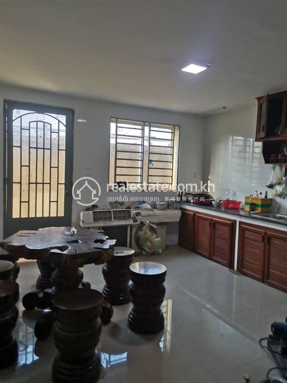 House and lot สำหรับขาย ใน Tuol Sangke, รุสเซ็ยแกว, พนมเปญ