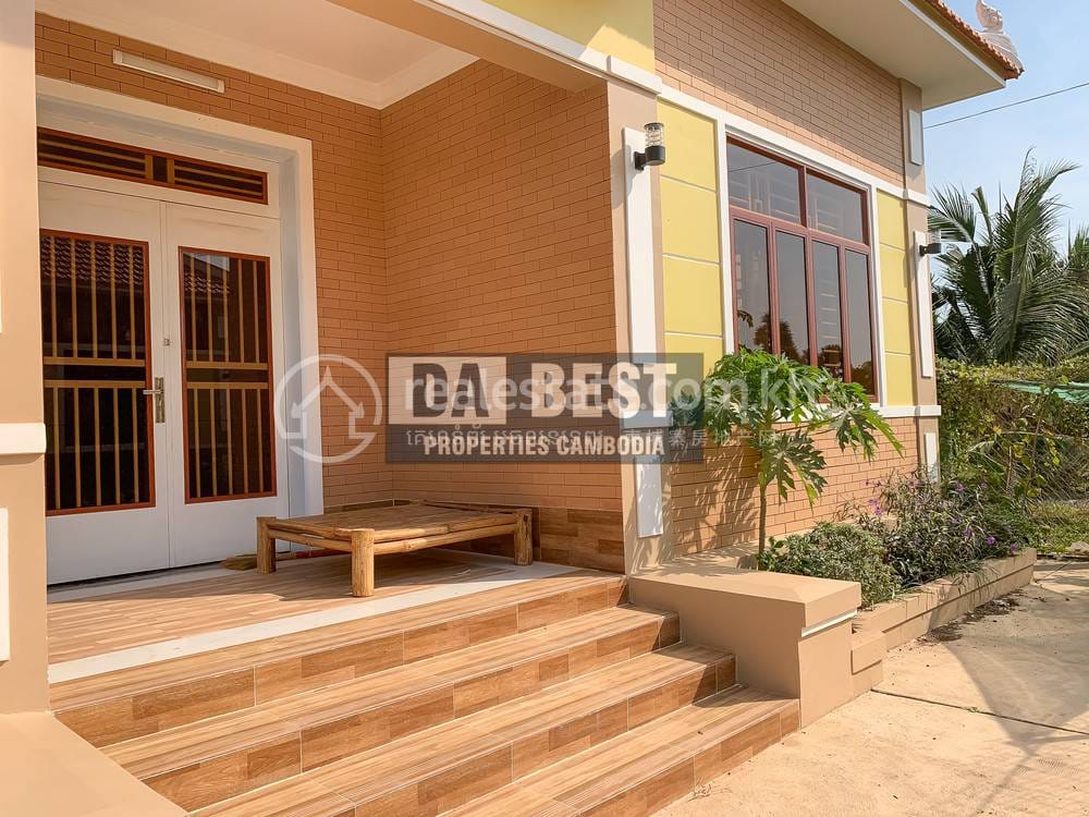 Tuek ChhouHouse and lot出租，价格$350