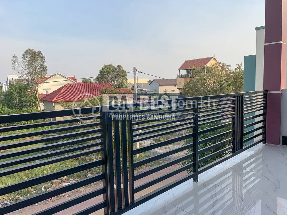 House and lot Na wynajem z 2 sypialniami za $250