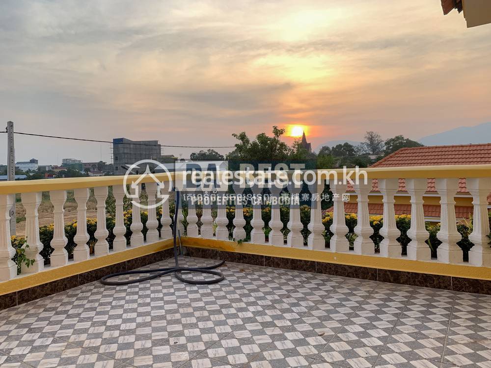 Kampong Bay House and lot สำหรับเช่า ใน Kampong Bay