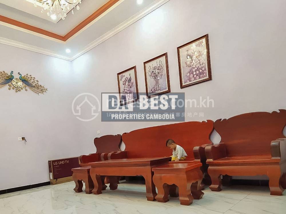 2 Bedrooms House and lot For Rent for $400