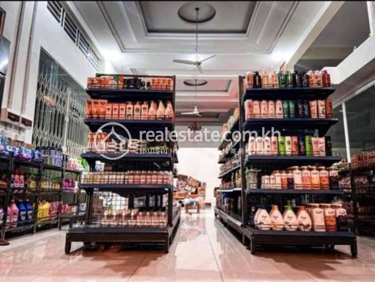 Dangkao336平方米使用面积店屋出售