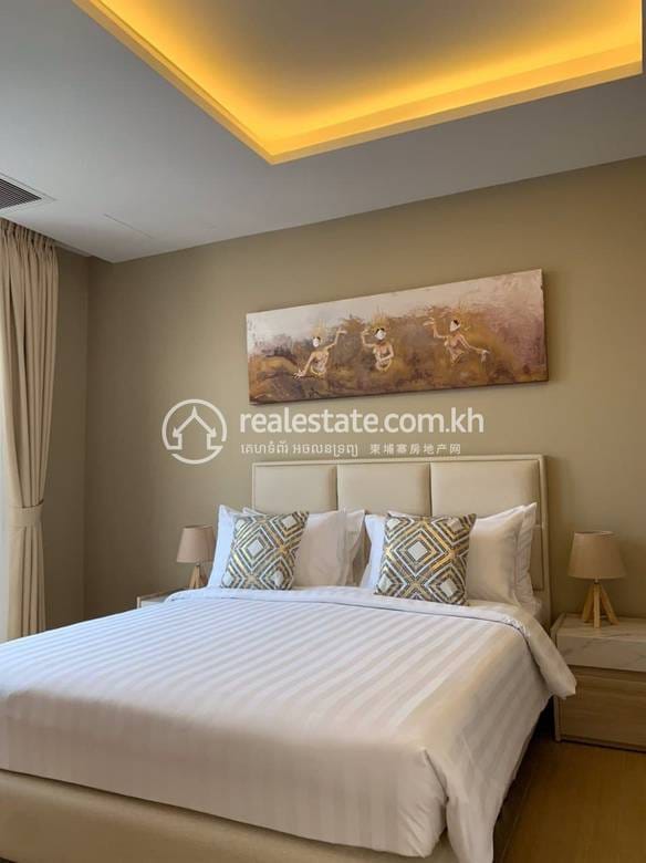 Condo For Rent in Chamkarmon $2,500