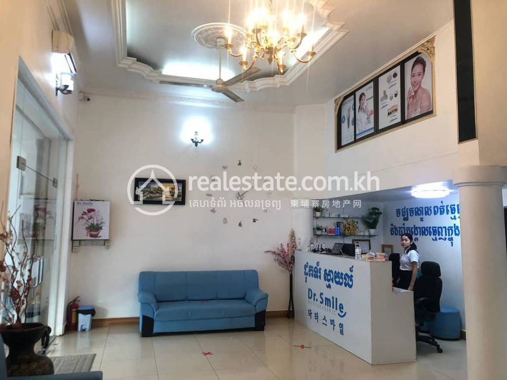 Boeng Keng Kang117平方米使用面积店屋出售