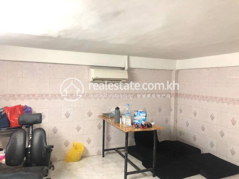 Tumnob Tuek店屋出售，位于Tumnob Tuek