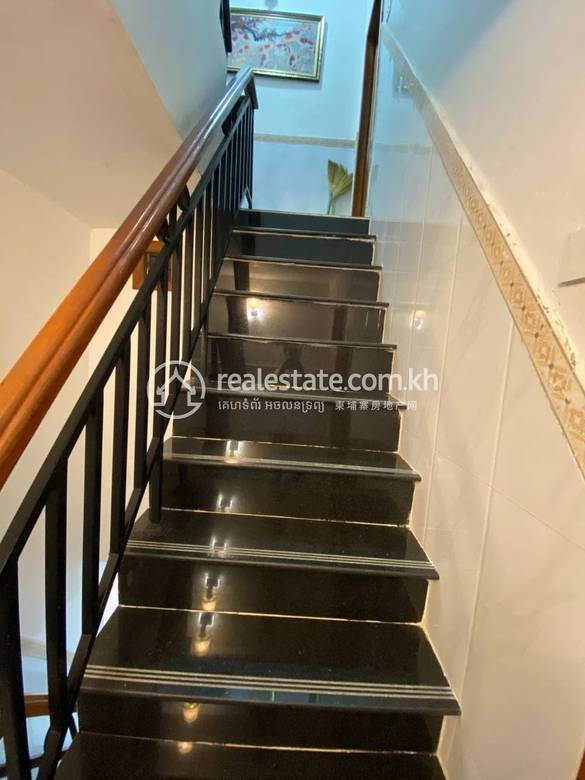 MeancheyHouse and lot出售，价格$160,000