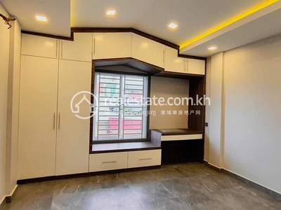 Chaom Chau, Por Sen Chey, Phnom Penh