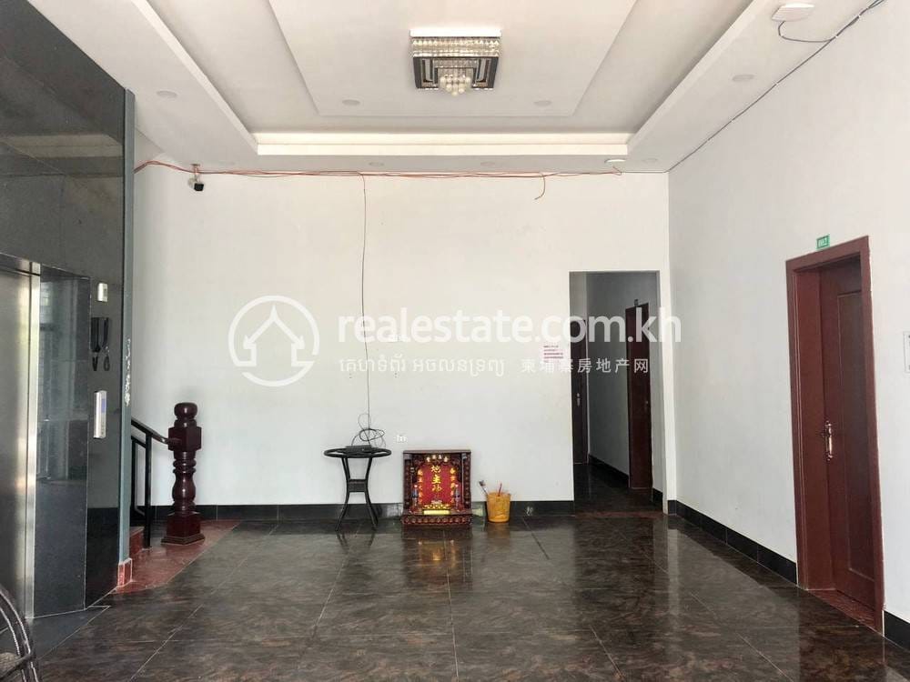 Здание Для Аренды in Sihanoukville $8,000