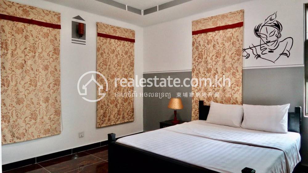 Apartment For Rent with 1 Parking Space